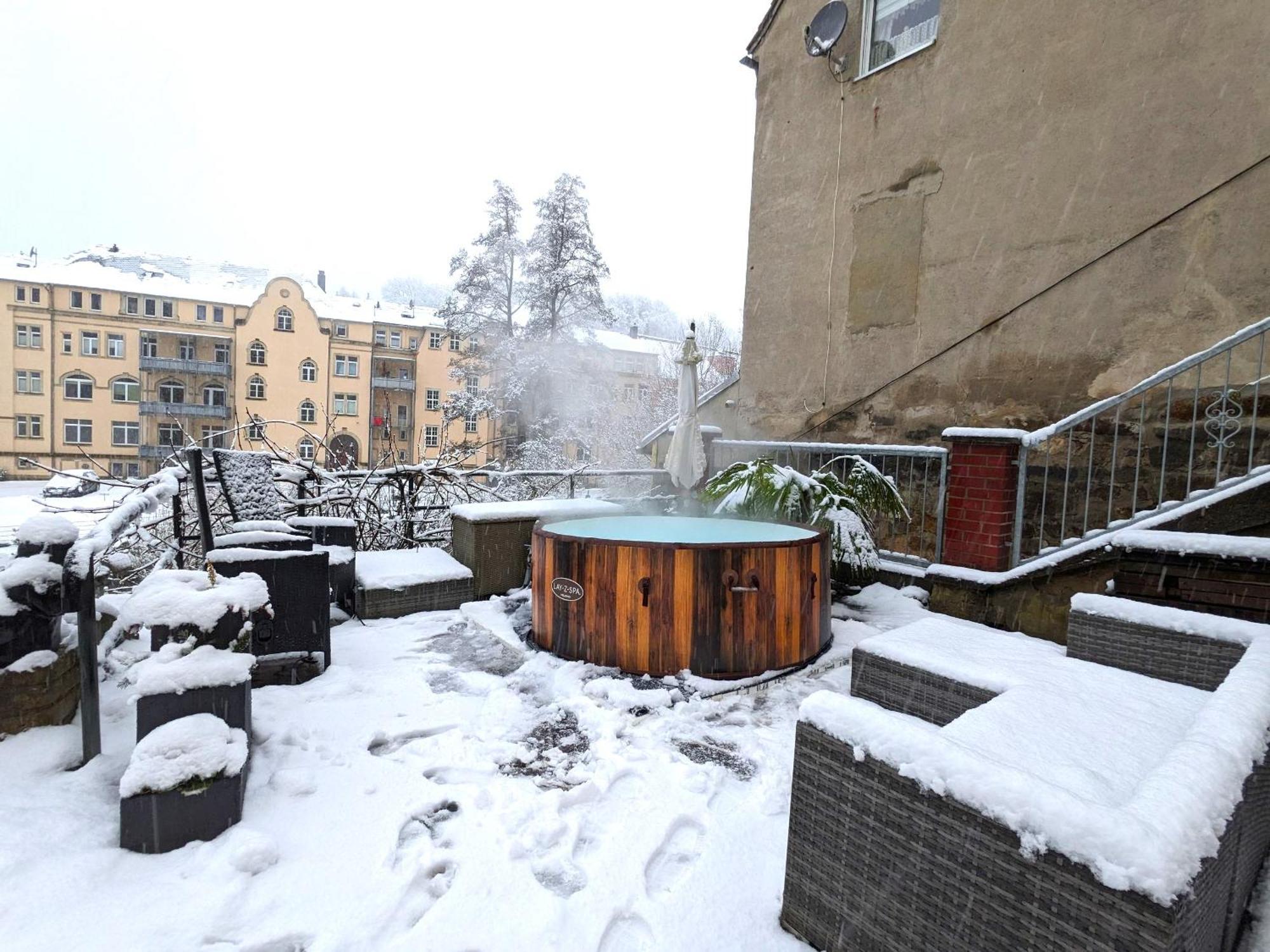Hw2B - Urlaubsmagie - Wohlfuehlwohnung Mit Balkon, Pool, Sauna & Terrasse Sebnitz Extérieur photo