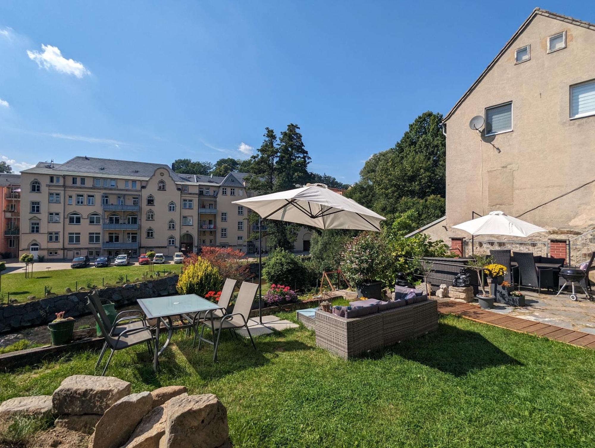 Hw2B - Urlaubsmagie - Wohlfuehlwohnung Mit Balkon, Pool, Sauna & Terrasse Sebnitz Extérieur photo