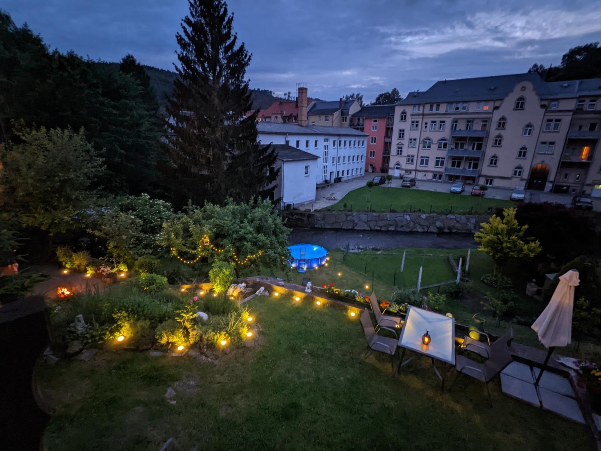 Hw2B - Urlaubsmagie - Wohlfuehlwohnung Mit Balkon, Pool, Sauna & Terrasse Sebnitz Extérieur photo