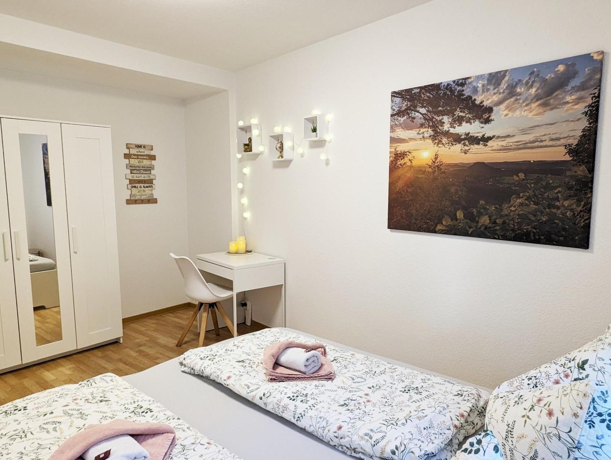 Hw2B - Urlaubsmagie - Wohlfuehlwohnung Mit Balkon, Pool, Sauna & Terrasse Sebnitz Extérieur photo